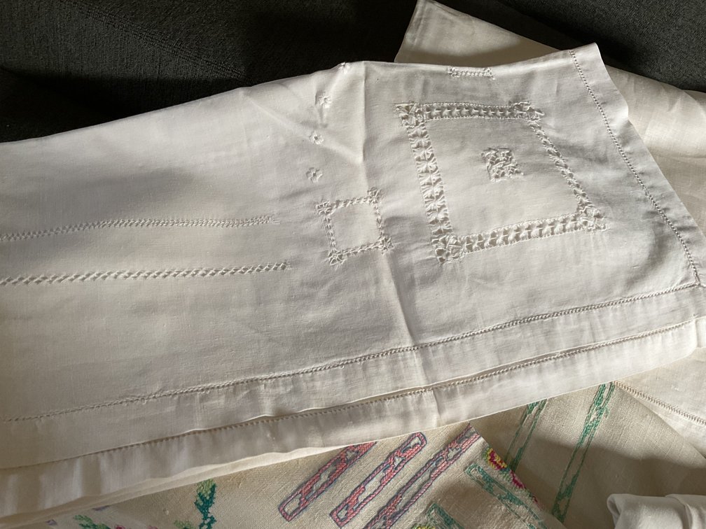 Image for Vintage Linen Bridge Cloths