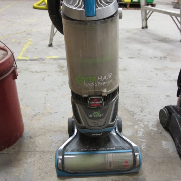 Image for Bissel 2 in 1 Lift-Off Vacuum