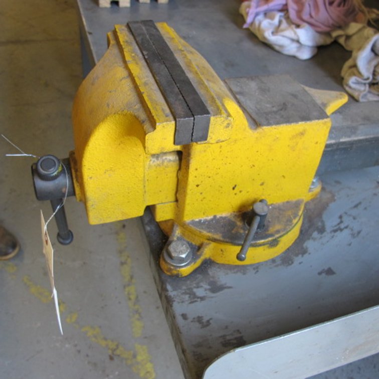 Image for Table Vise Grip (For Work Bench)