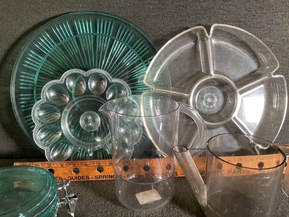 Image for Kitchen Plastic and Serving Ware
