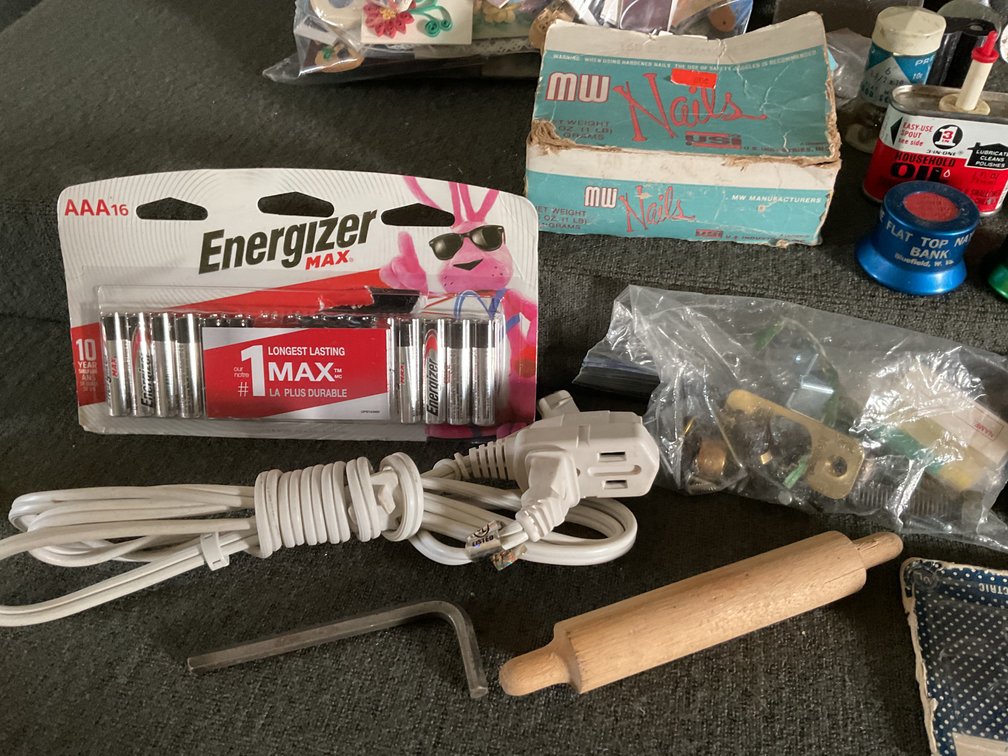Image for Contents of Junk Drawer