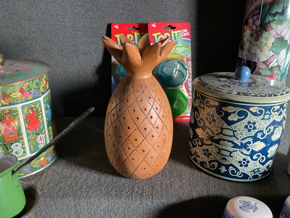 Image for Tins and Decor Items