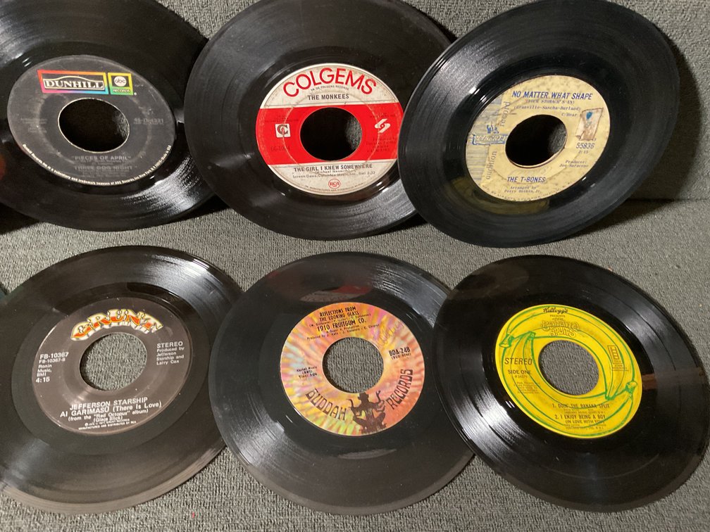 Image for 45 RPM Records - Fabulous Atrists