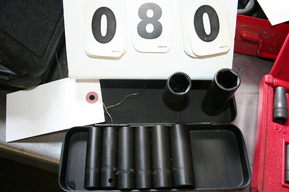 Image for Pittsburgh 1/2 Drive Sockets