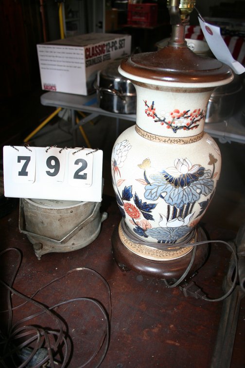 Image for Vintage Asian Ceramic Lamp