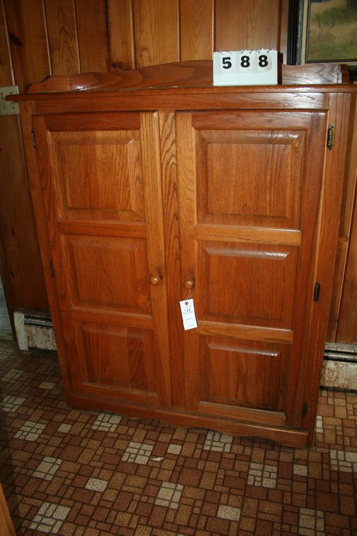 Image for Vintage Oak Cabinet