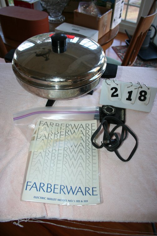 Image for Vintage Faberware Electric Skillet (Working)