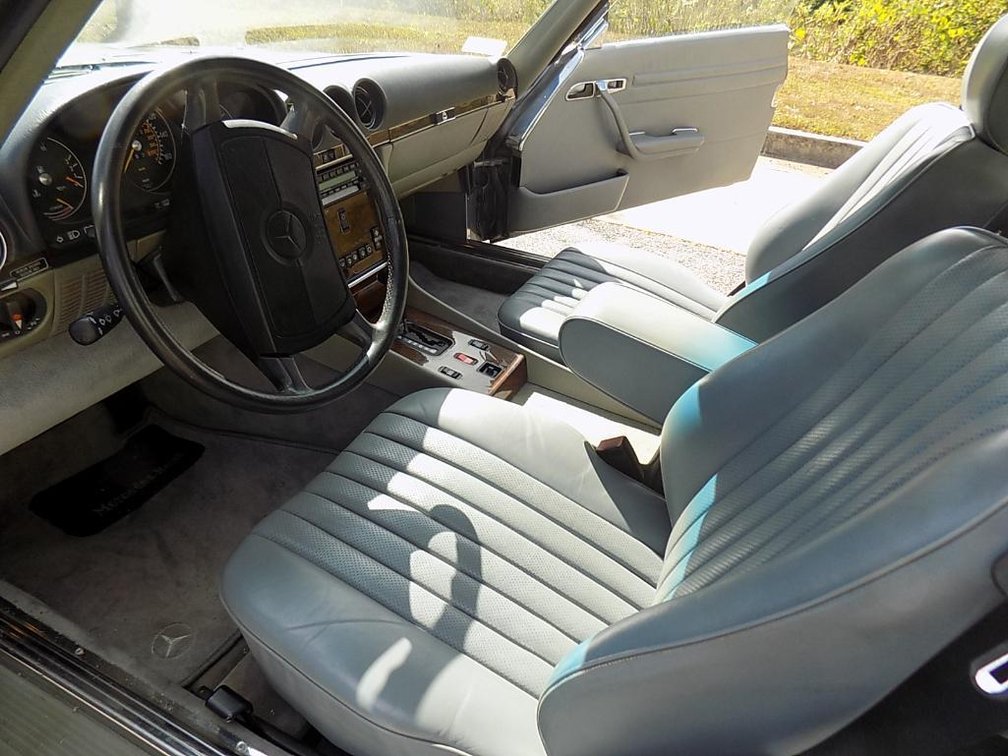 Image for 1989 Mercedes 560SL