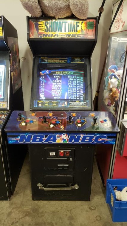 NBA Showtime by Midway Video Game