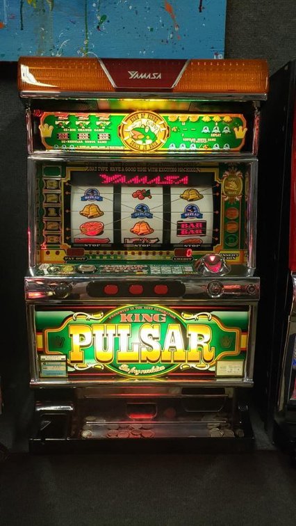 King Pulsar The Frog Revolution by Yamasa Slot Machine