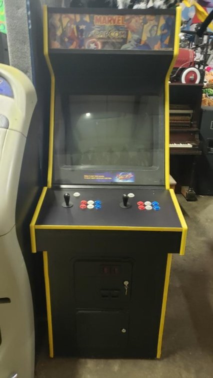 Marvel vs. Capcom Clash of Super Heroes (1,200 Games) Video Game (Please Inspect - Repairs Needed)