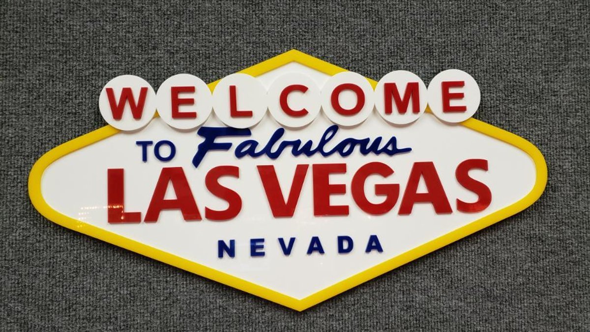 Las Vegas Sign 24" x 12"