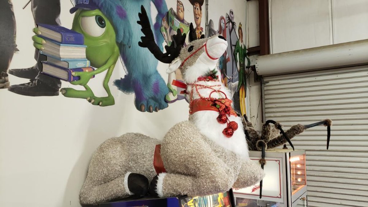 Stuffed Singing Reindeer, Approx. 4' x 5'