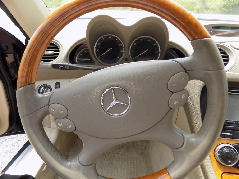 Image for 2005 Mercedes-Benz SL Class Roadster