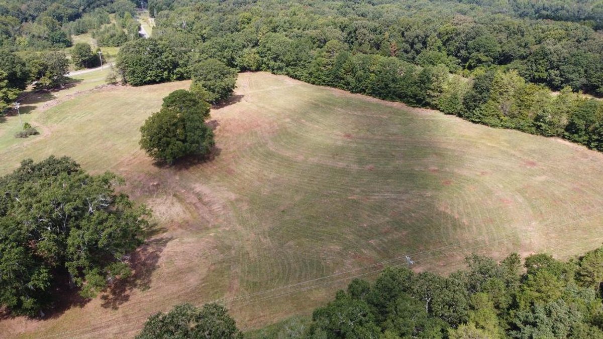 Image for 92.62 +/- Acre Farm with Multiple Houses and Structures in Hart County