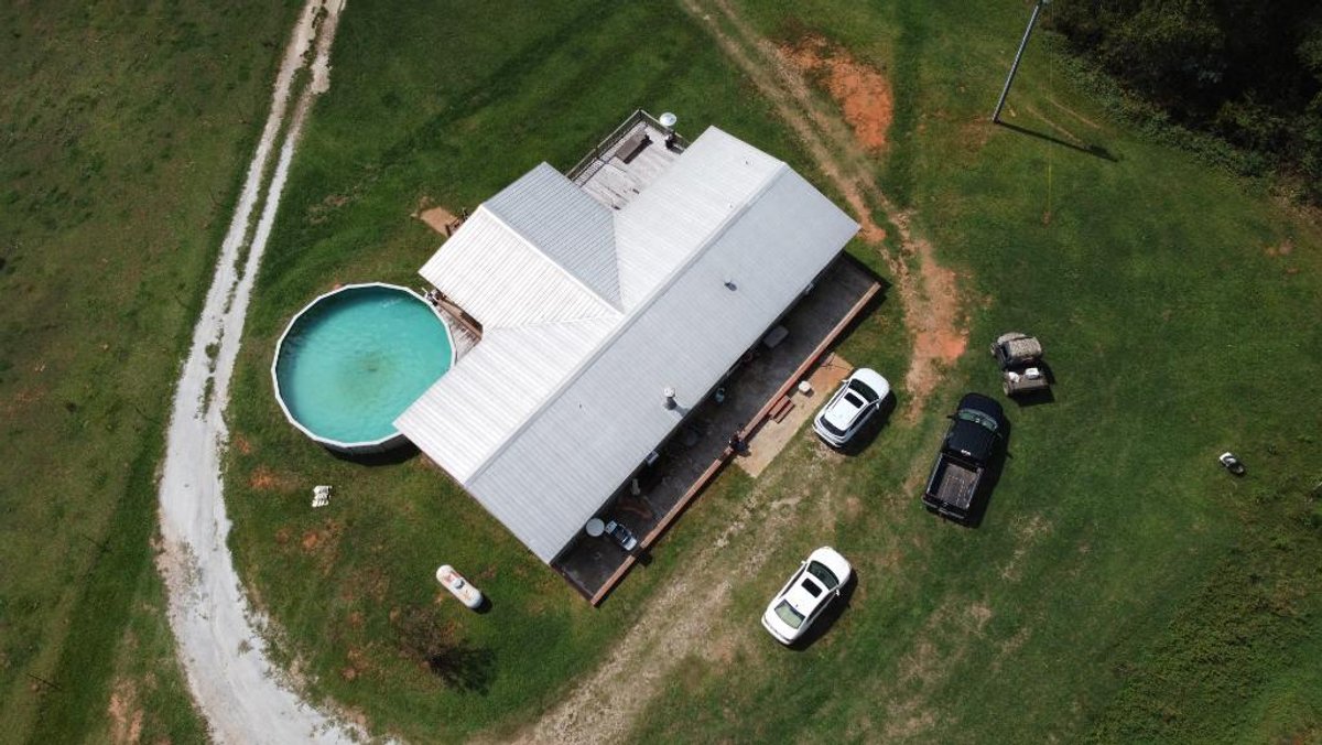 Image for 92.62 +/- Acre Farm with Multiple Houses and Structures in Hart County