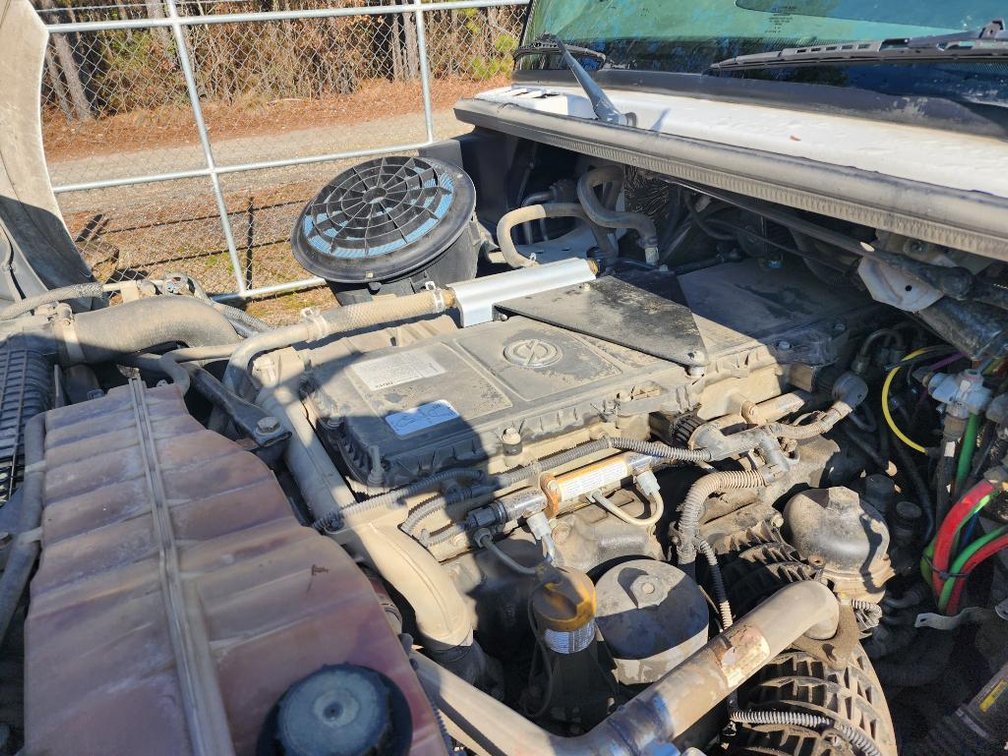 Image for Bank Seized 2019 Freightliner