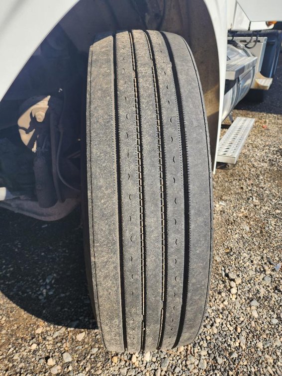 Image for Bank Seized 2019 Freightliner