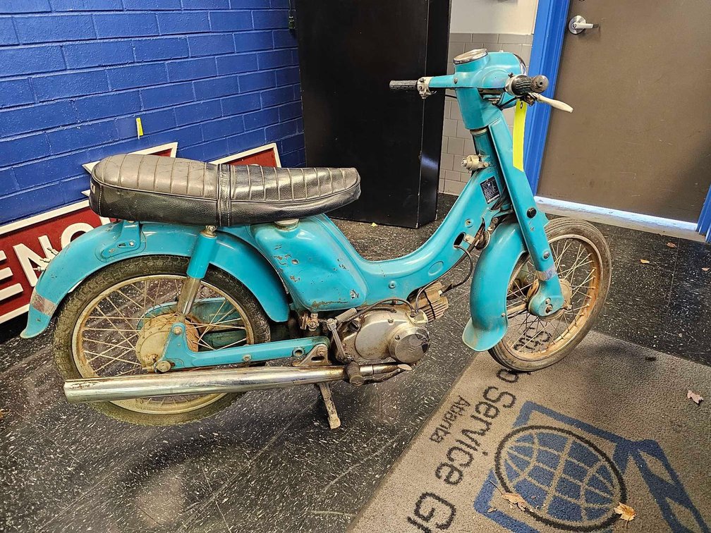 Vintage 1970's Suzuki F50 Moped