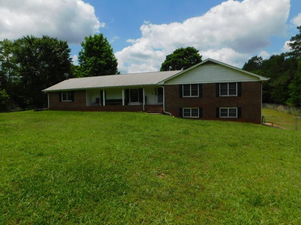 Image for House and Outbuildings on 2.69+/- Acres