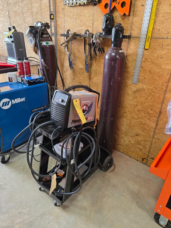 Hypertherm Powermax 30 XP/CSA Plasma Cutter