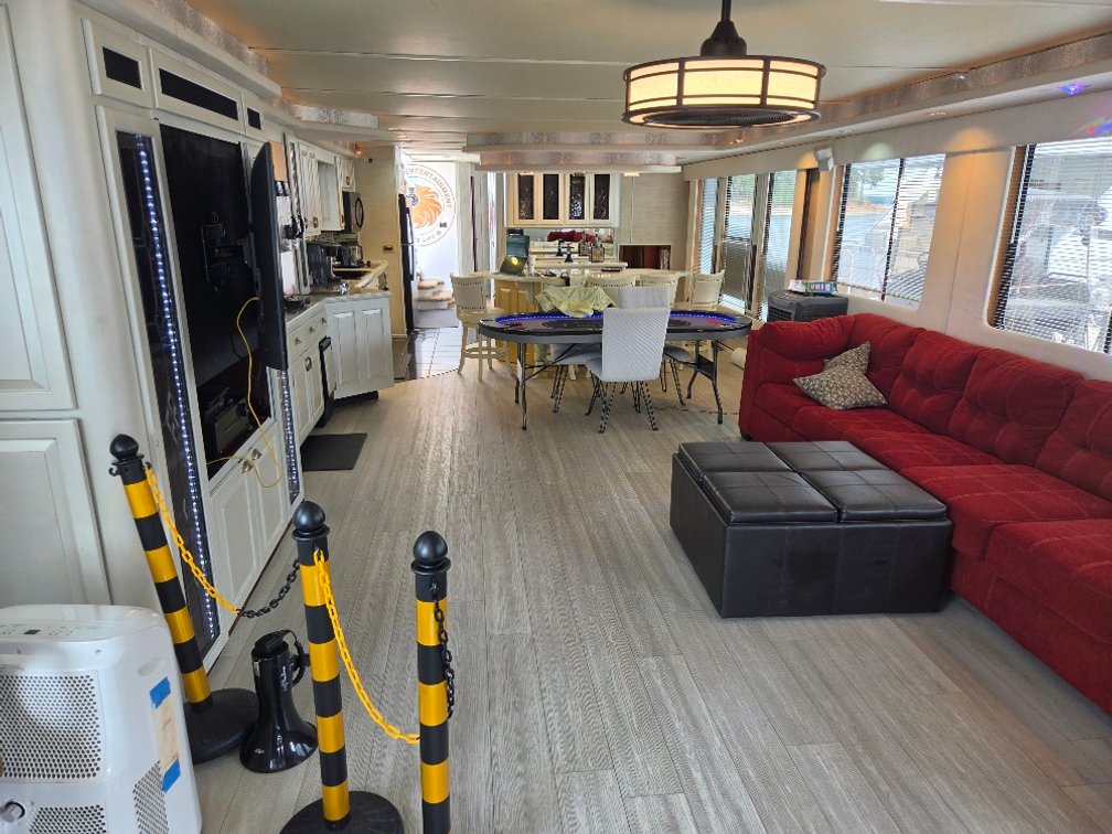 Image for 1998 Stardust 16' x 86' Houseboat