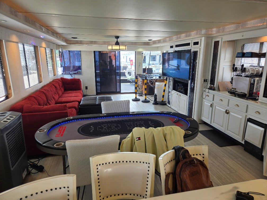 Image for 1998 Stardust 16' x 86' Houseboat