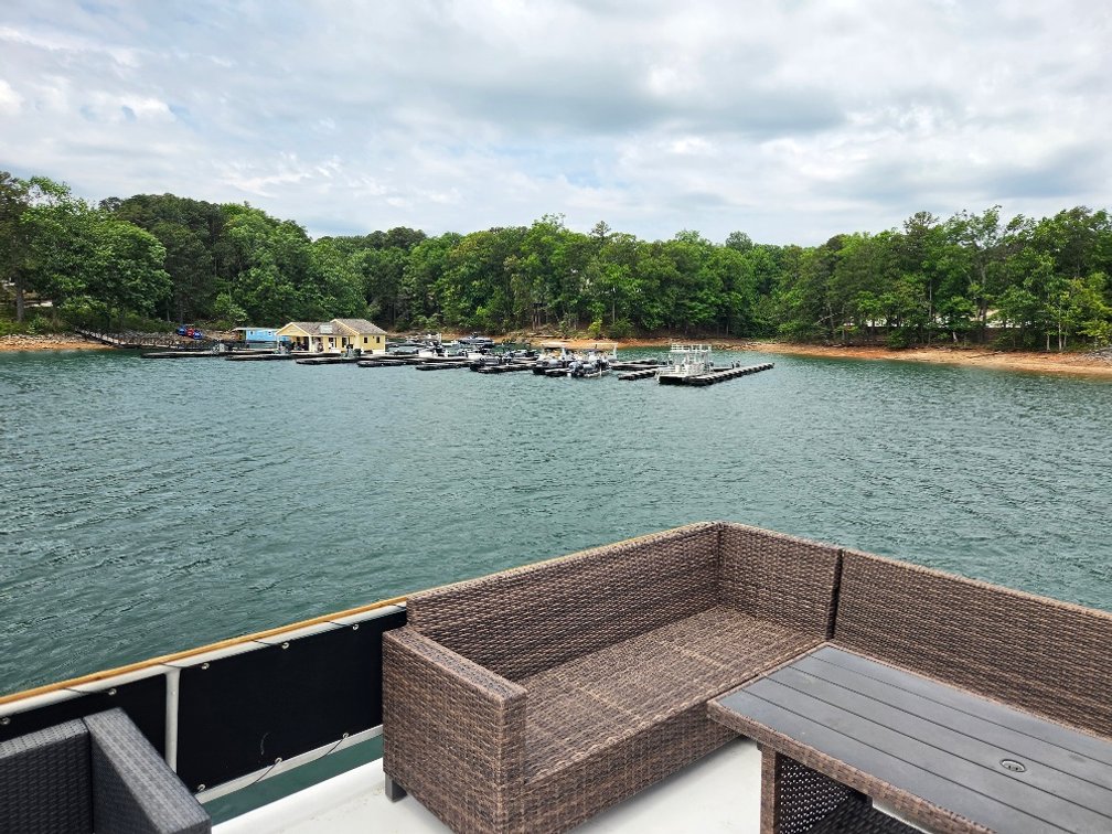 Image for 1998 Stardust 16' x 86' Houseboat