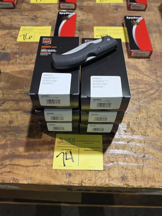 (6) Gerber Gator Folding Knives Model (06069N)