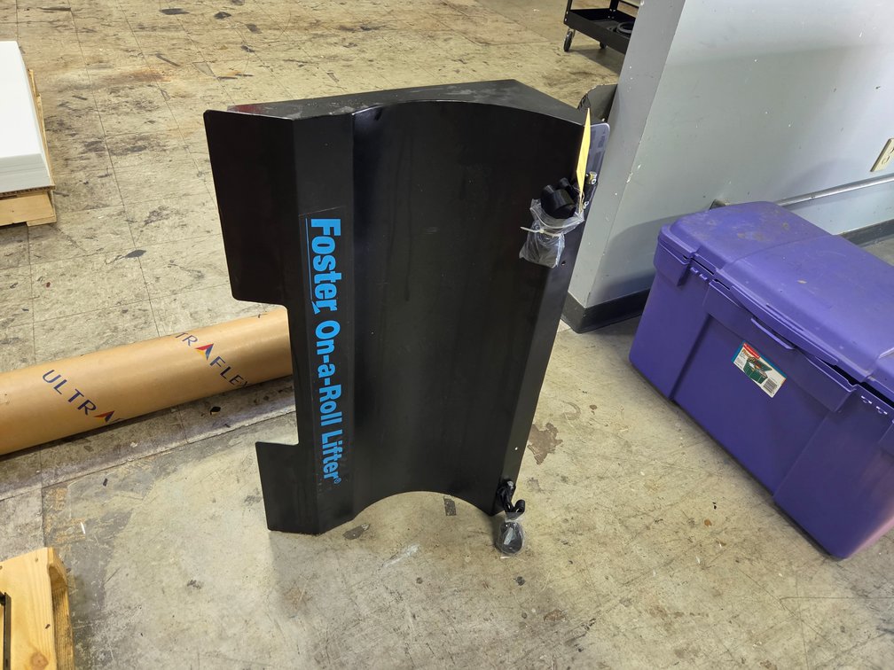 Foster On-a-Roll Lifter
