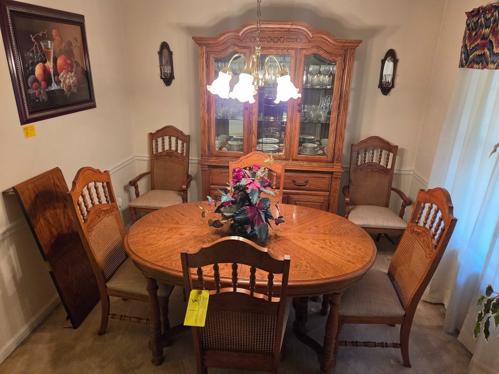 American Drew Dining Room Set