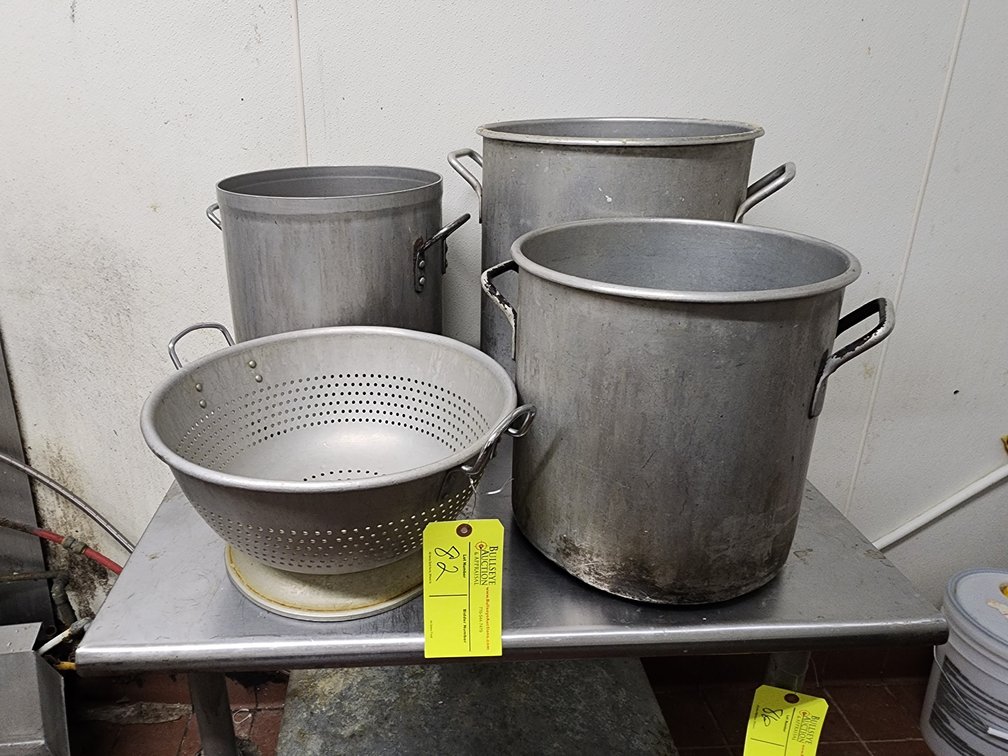 (3) Large Pots and Colander