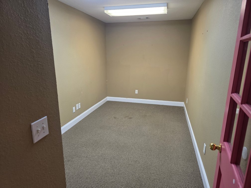 Image for Commercial Multi-Suite Office Building in Cornelia, GA
