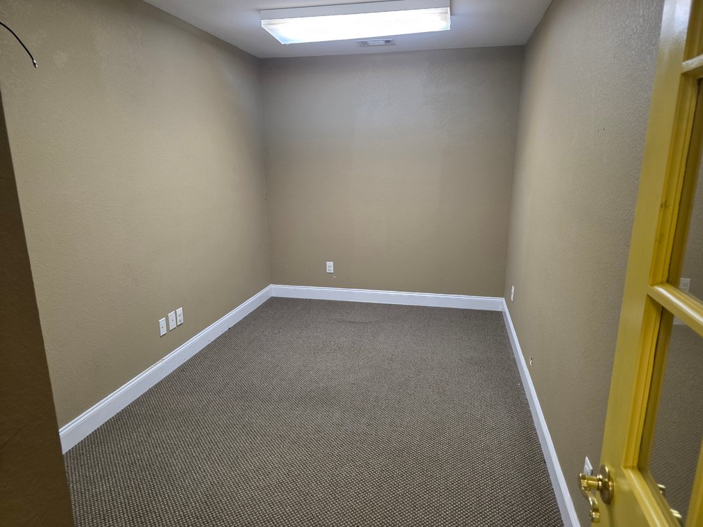 Image for Commercial Multi-Suite Office Building in Cornelia, GA