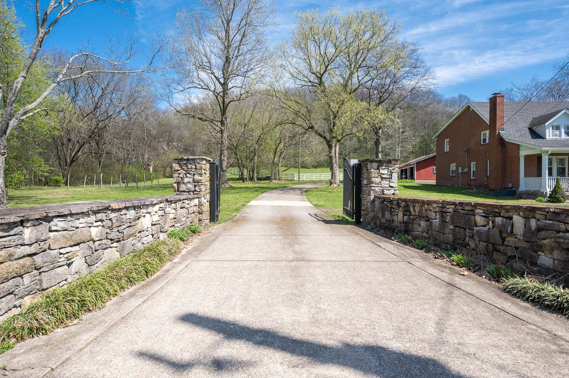 Image for 7996 Old Springfield Pike, Goodlettsville