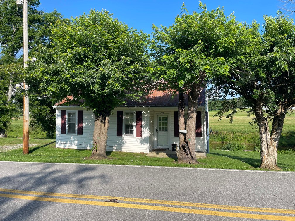 Image for 302 E Main Street, Auburntown