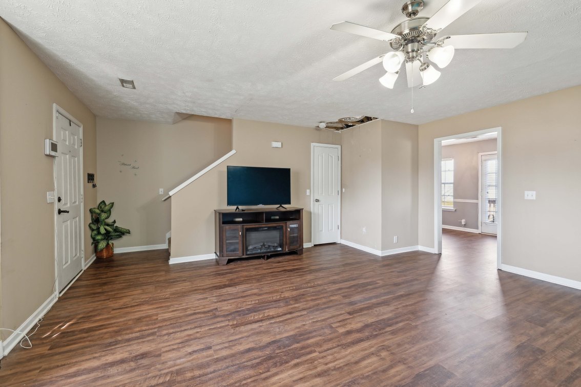 Image for 230 Breeze Drive, Murfreesboro