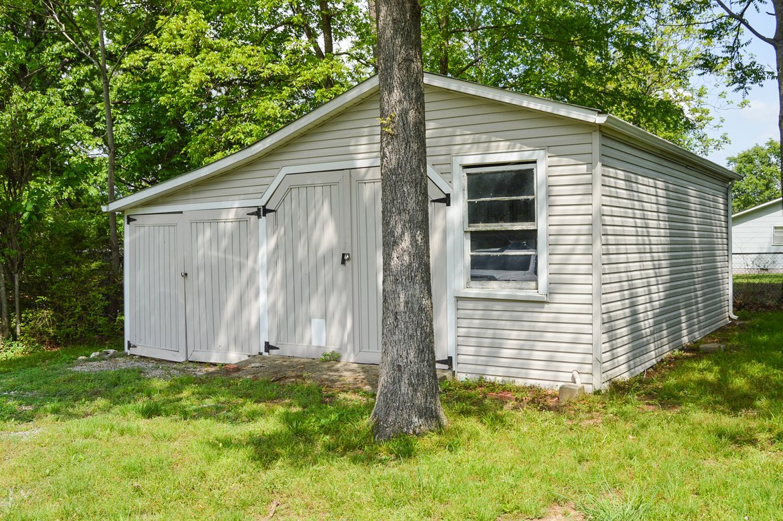 Image for 203 Forest Avenue, Shelbyville