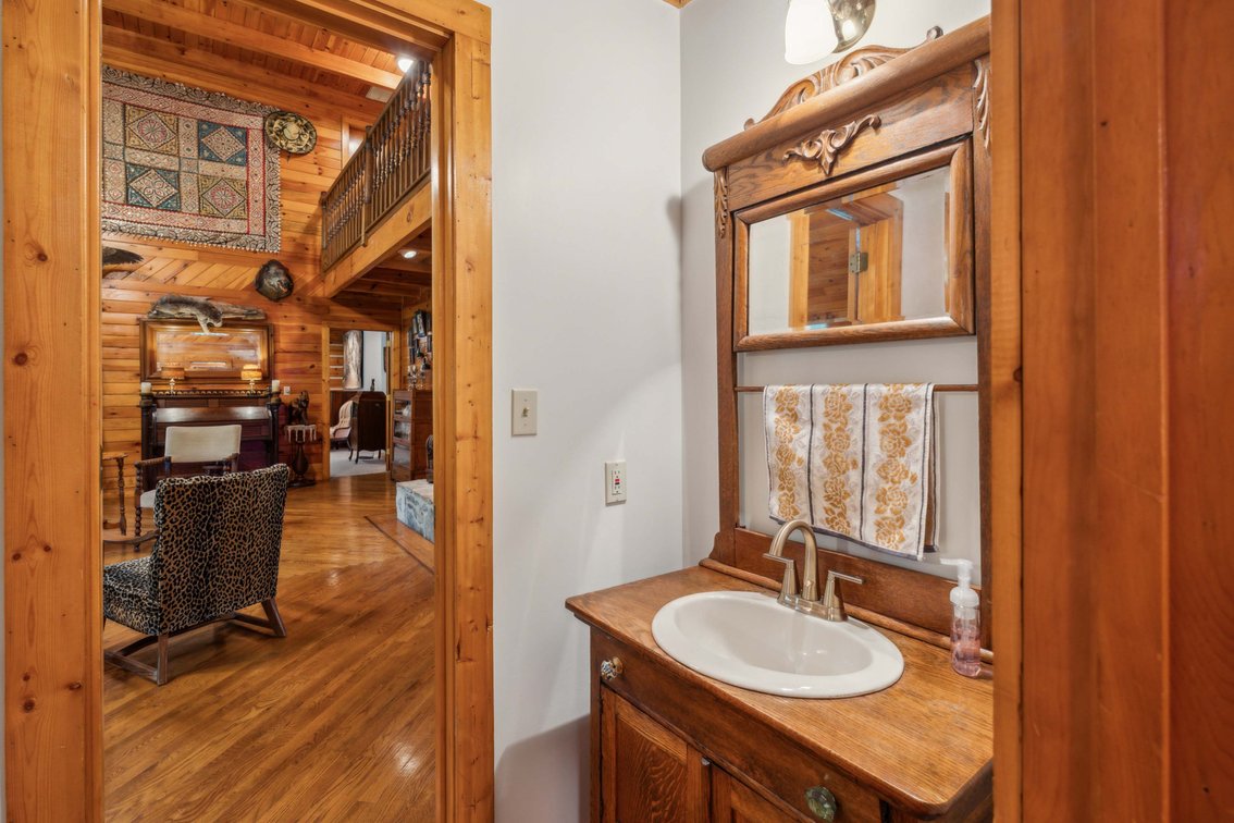 Image for 300 West Richmond Shop Road, Lebanon