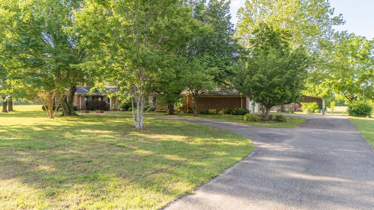 Image for 2402 River Road, Murfreesboro