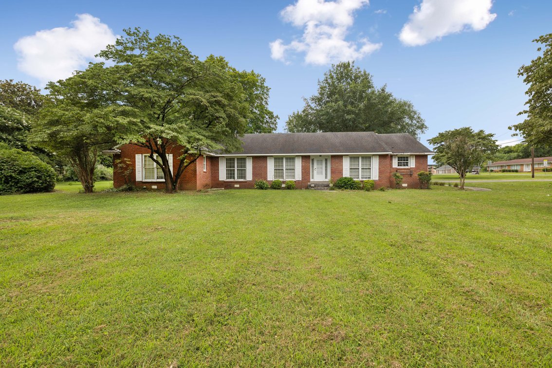 Image for 1700 E Main Street, Murfreesboro