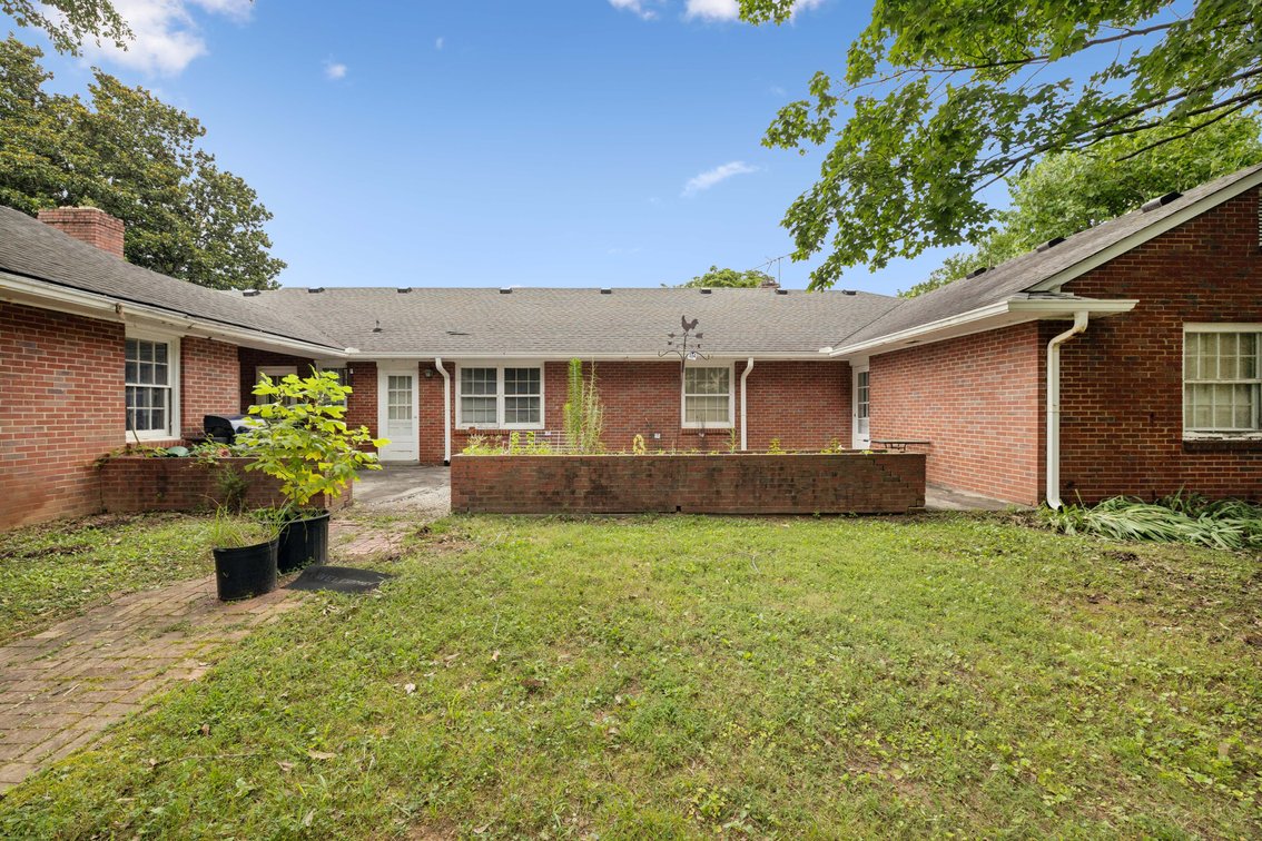 Image for 1700 E Main Street, Murfreesboro