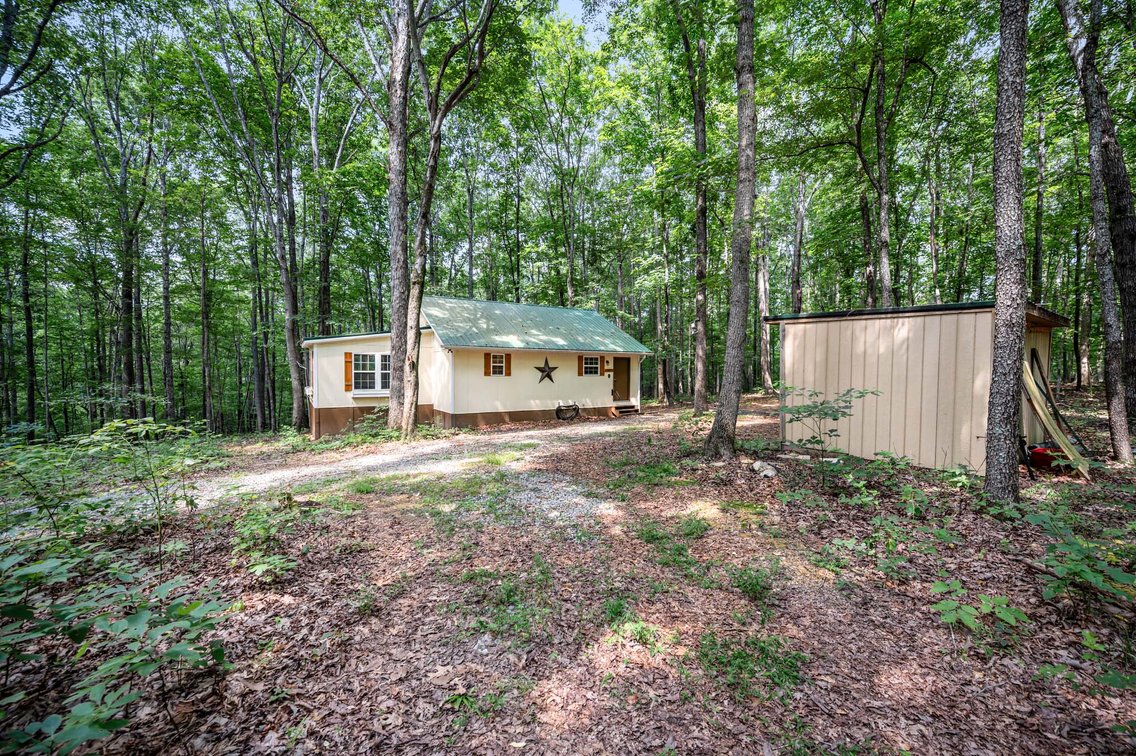 Image for 3590 Parchcorn Hollow Rd, Woodbury