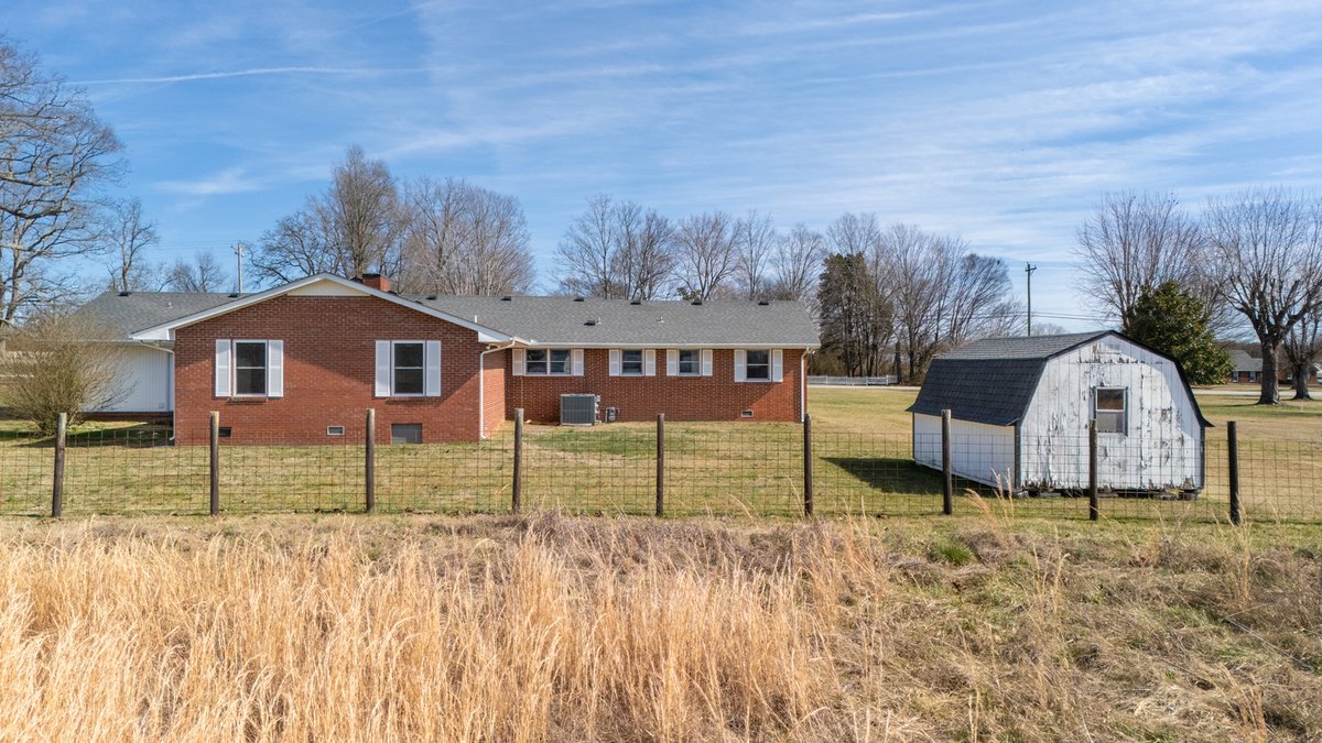 Image for 2036 Old McMinnville Highway, Woodbury
