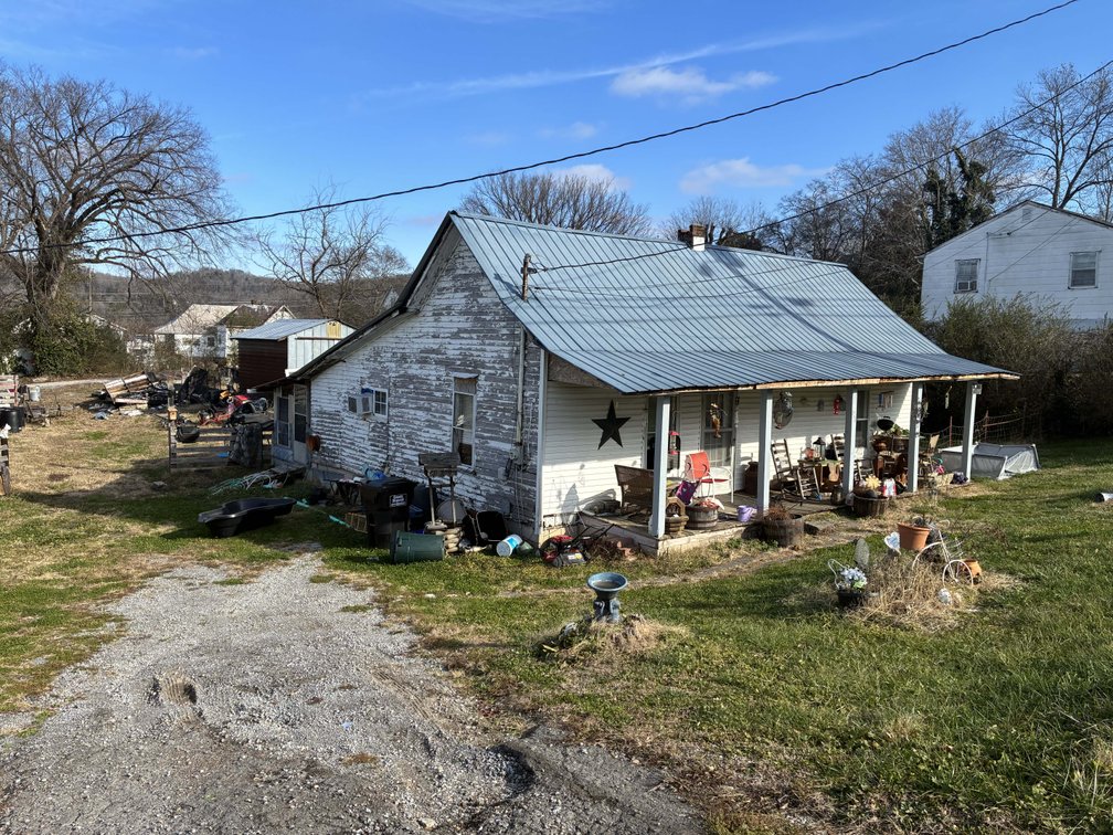 Image for 208 E High Street, Woodbury