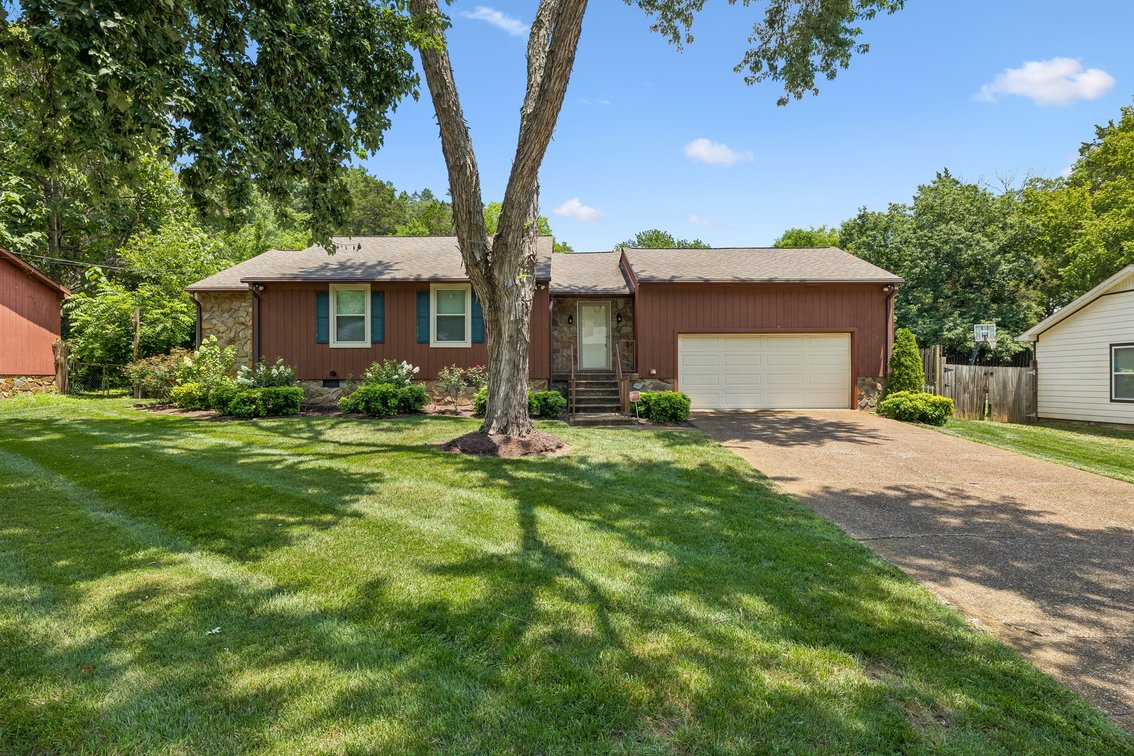 Image for 653 Mercer Dr, Hermitage