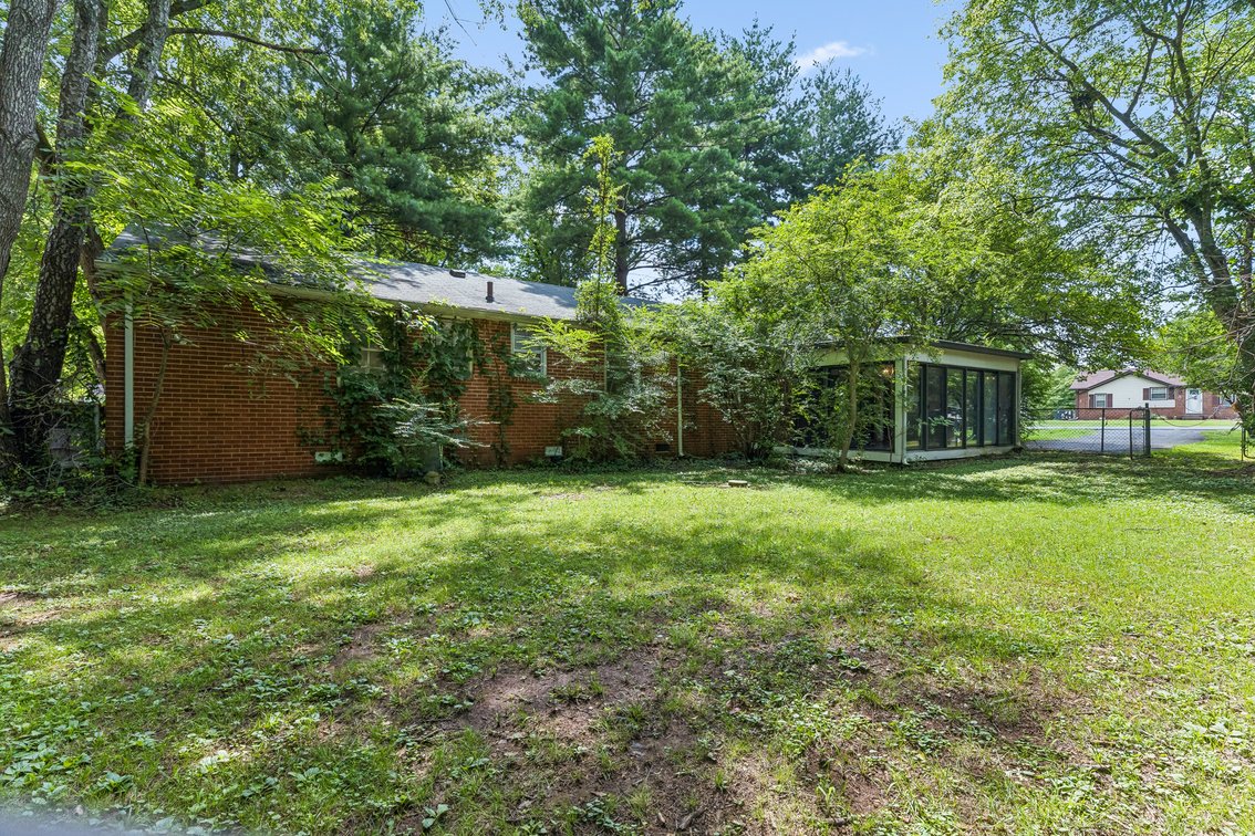 Image for 1810 Foxdale Dr, Murfreesboro