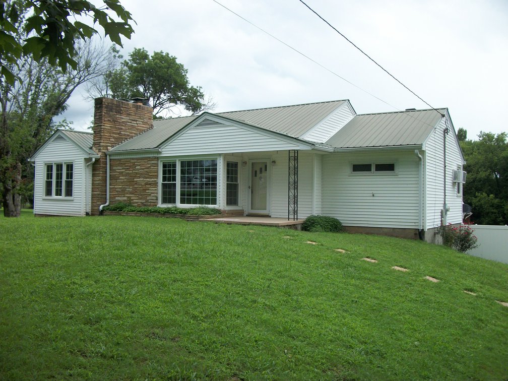 Image for 325 Murfreesboro Rd, Woodbury