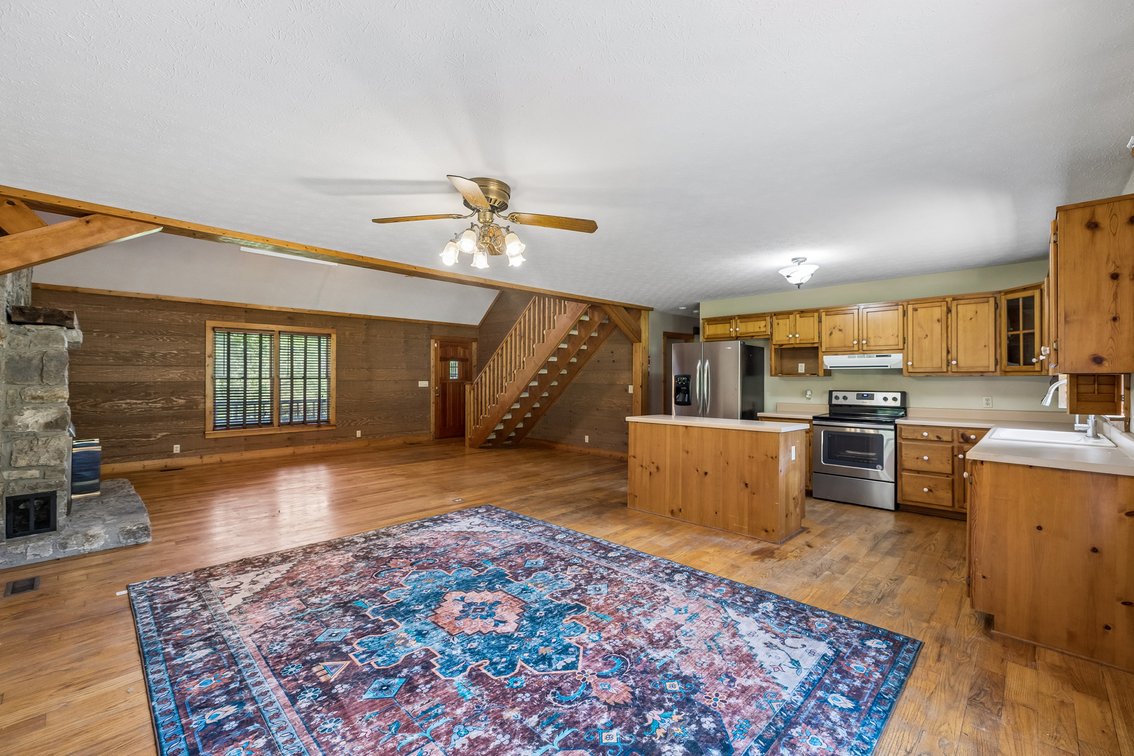 Image for 1650 Dickens Hill Road, Bradyville