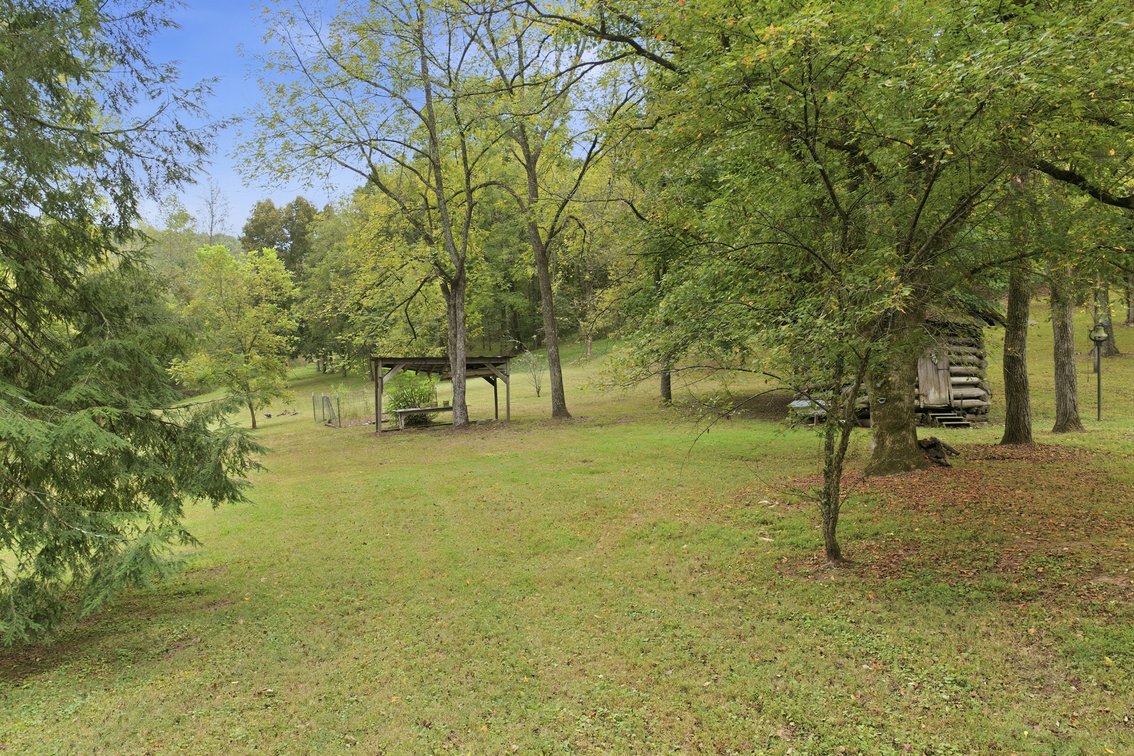 Image for 1967 Wilson Hollow Rd, Woodbury